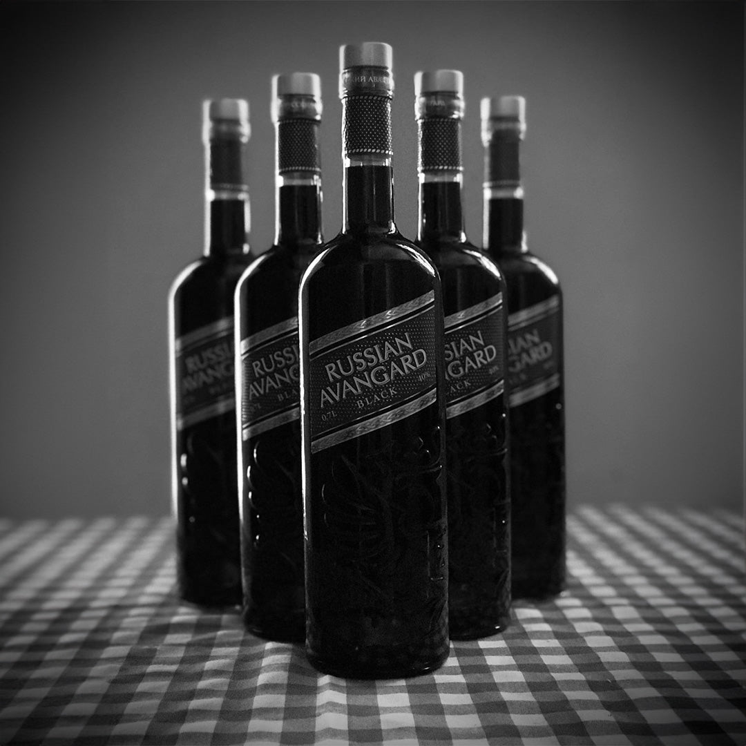 6-botellas-Vodka-Russian-Avangard-Black-Vodka-hecho-en-Rusia