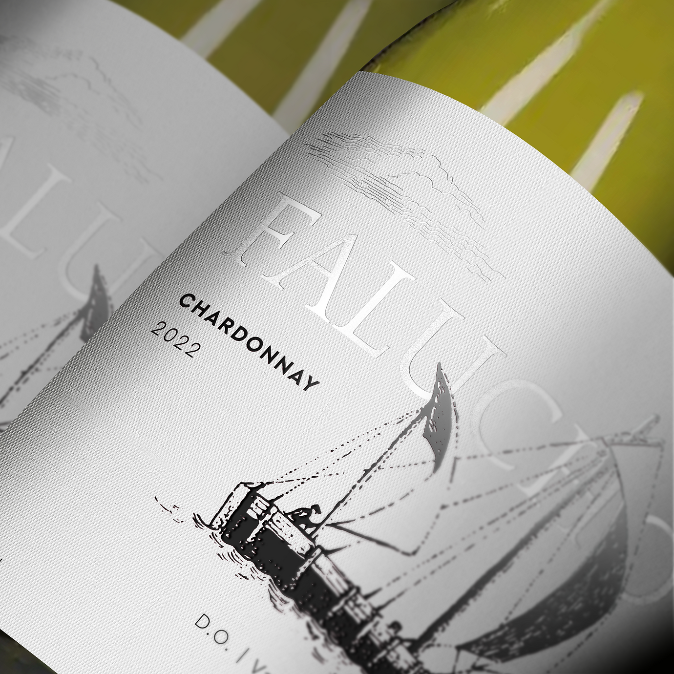Vino-Chardonnay-Falucho-Seleccion-familair-zoom-etiqeuta_67ae6c26-6855-42c4-93a5-c810181716ff